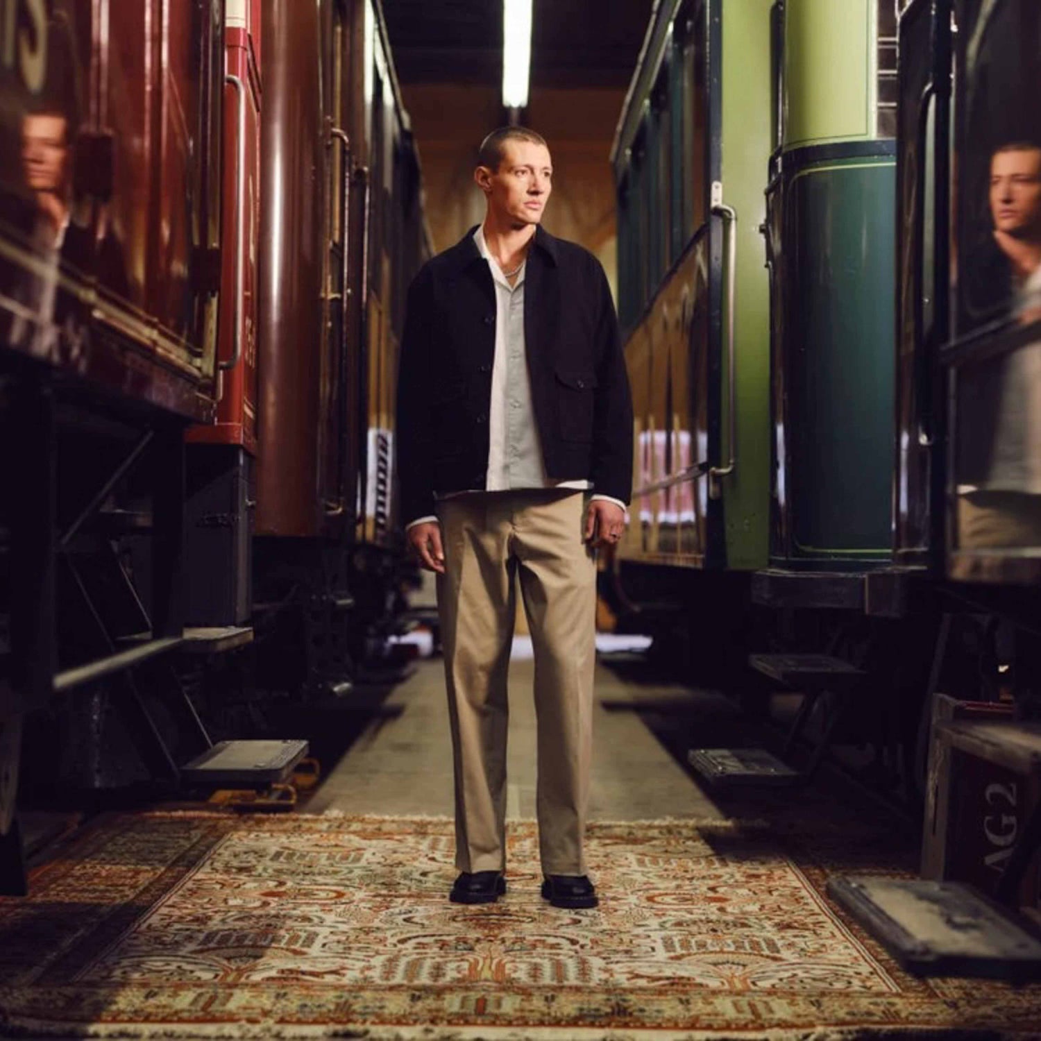 Capsule – Minimalistische Pieces für vielseitige Looks