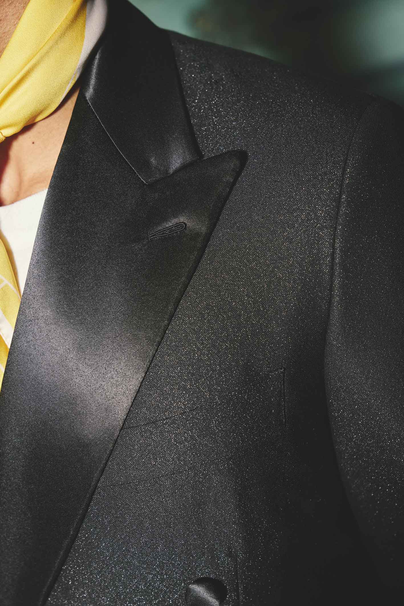 Pre'Loved: The Mental Man Classy Smoking