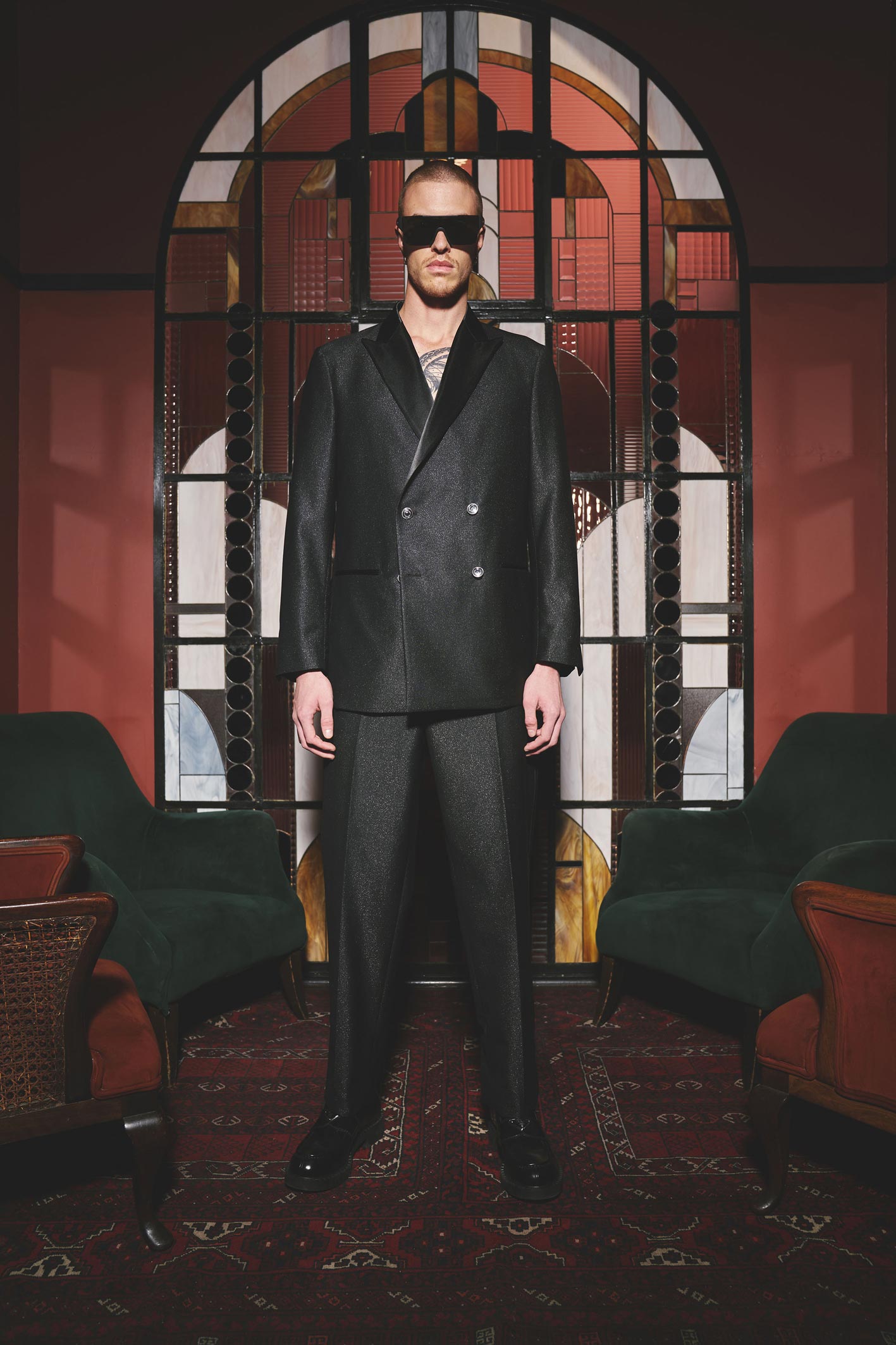 Pre'Loved: The Mental Man Oversized Smoking